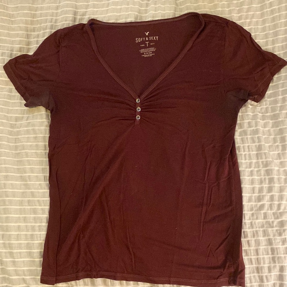 American Eagle soft & sexy collection t-shirt. Size S